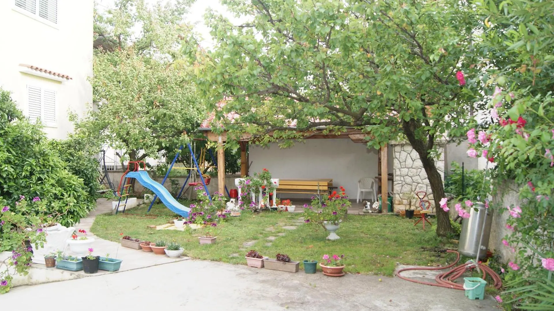 Apartments Marta - Zadar 0*,